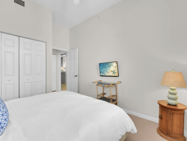 Luxury Vacation Rental in Naples: Your Tropical Escape